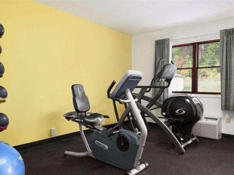 Quality Inn Great Barrington Exterior photo